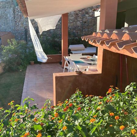 Villasimius Il Patio Sul Porto Dış mekan fotoğraf