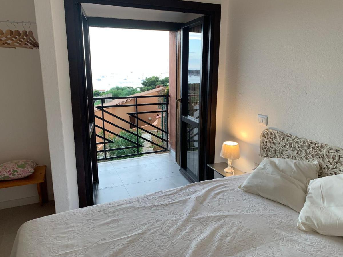Villasimius Il Patio Sul Porto Dış mekan fotoğraf